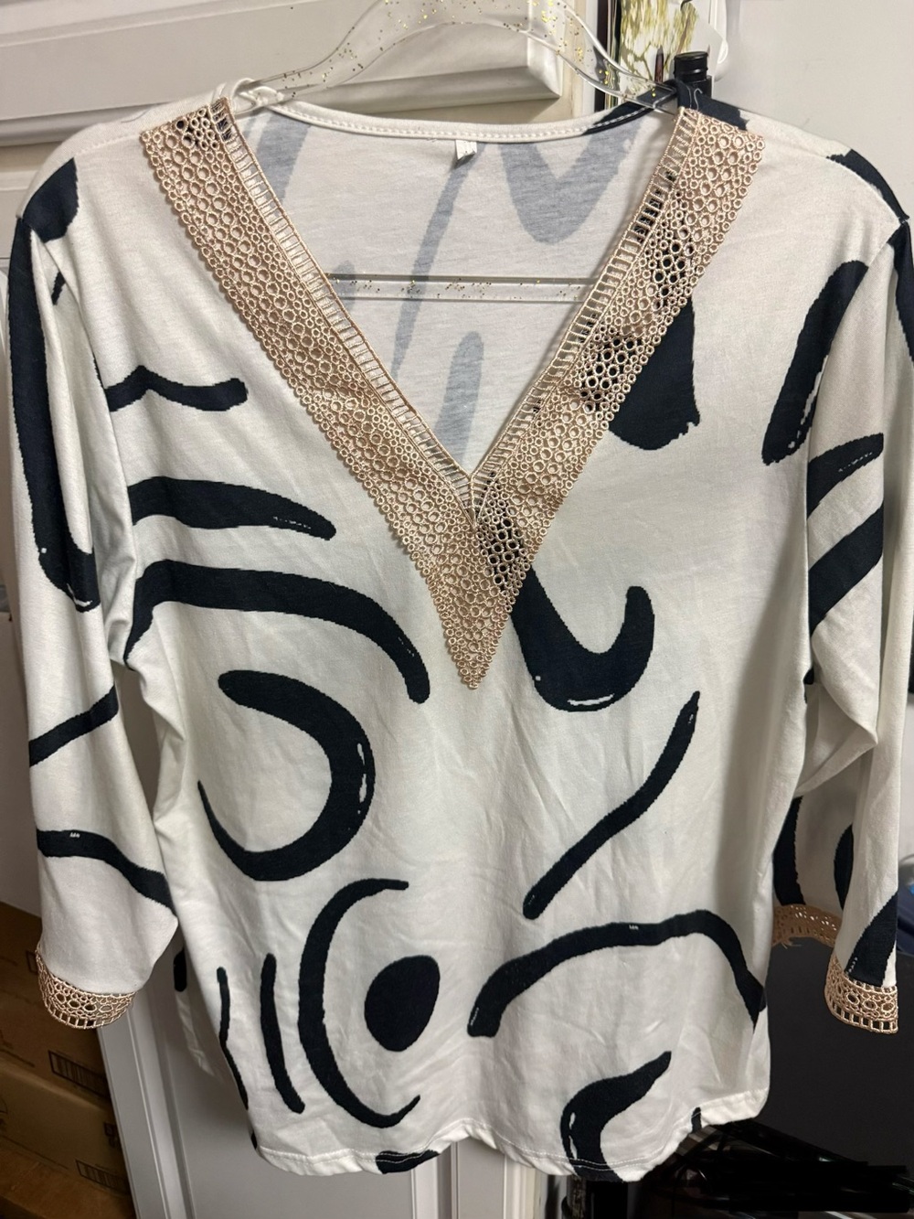 Women's Abstract V-Neck Tunic Top - White & Black - Picture 2 of 5